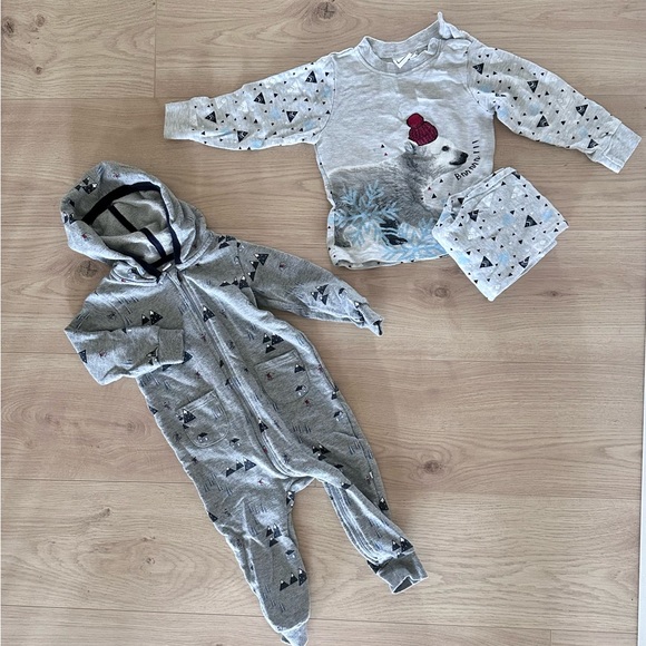 Pajamas bundle various size (0 to 3 months) - Picture 2 of 2